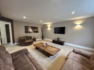 Photo 6- click for photo gallery